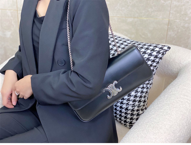 셀린느 은장 체인 숄더백 샤이니 카프스킨 블랙