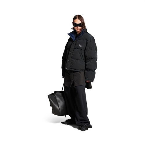 발렌시아가 리버시블 Loop 스포츠 아이콘 푸퍼 패딩 자켓