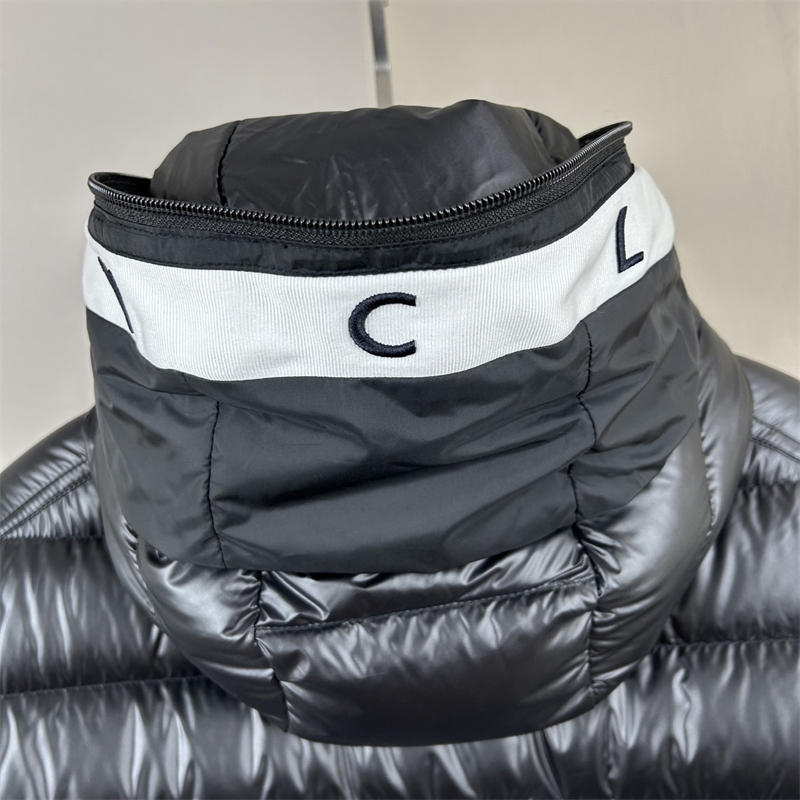 몽클레어 Besines 베시네스 숏 다운 패딩 자켓