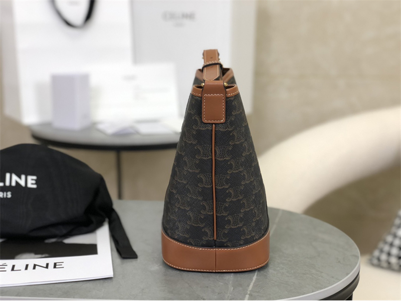 셀린느 스몰 버킷백 트리옹프 캔버스 탄