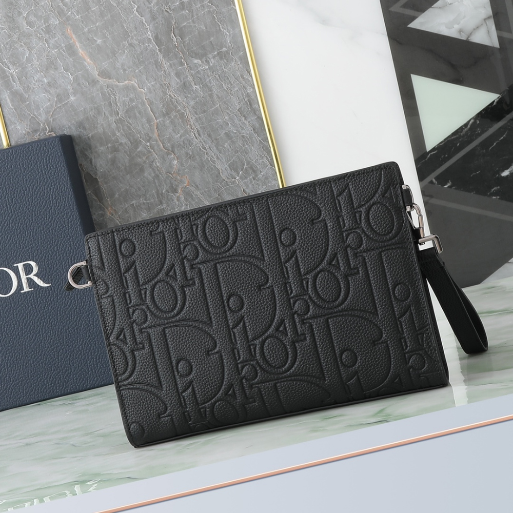 디올 A5 Triangle Pouch