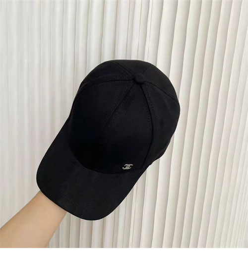 샤넬 CC로고 볼캡