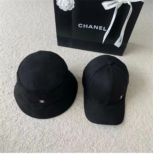 샤넬 CC로고 볼캡