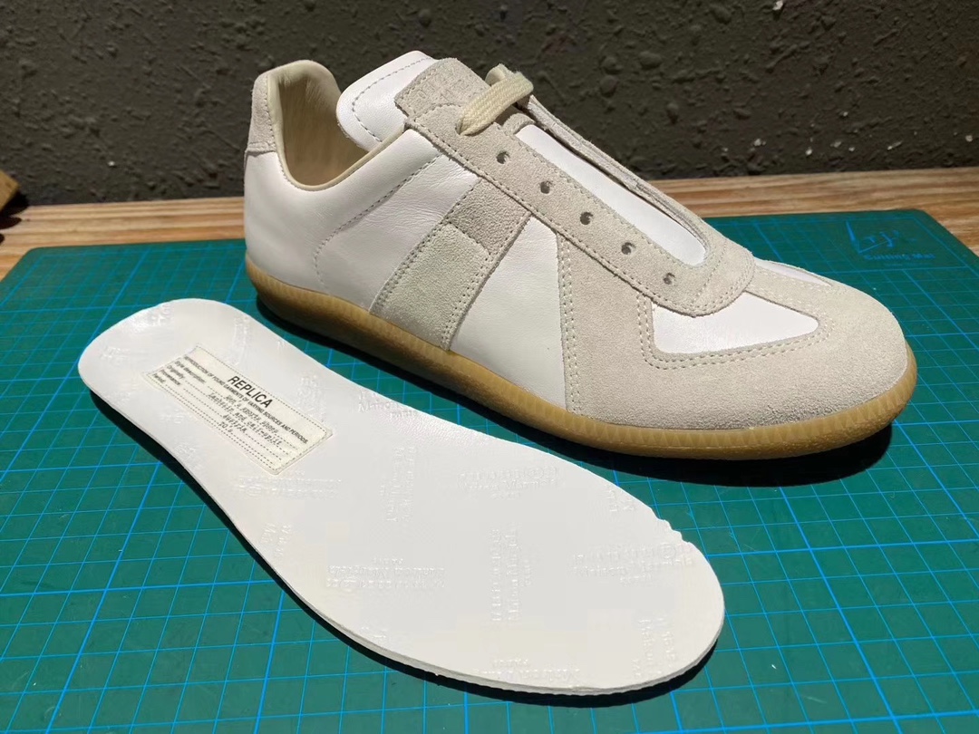 메종 마르지엘라 독일군 스니커즈