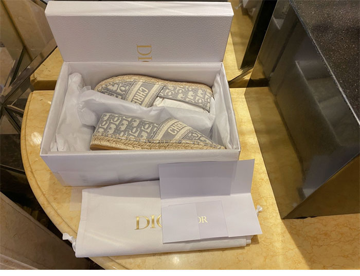 디올 그랑빌 에스파듀