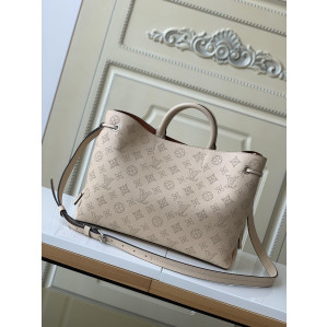 Louis Vuitton Bella Tote