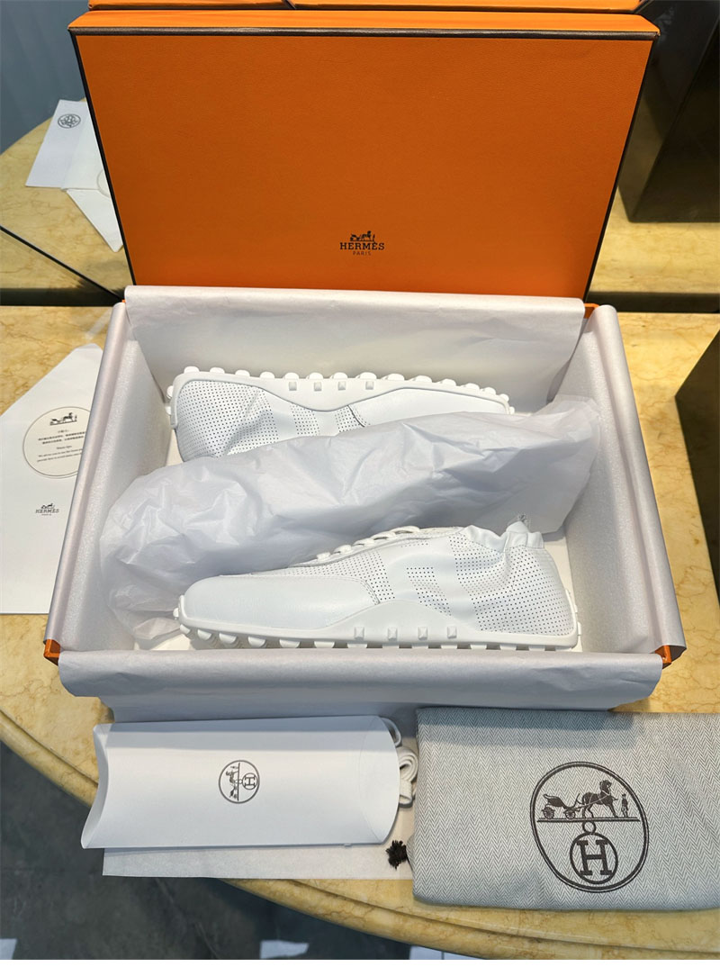 에르메스 IN 스니커즈 화이트