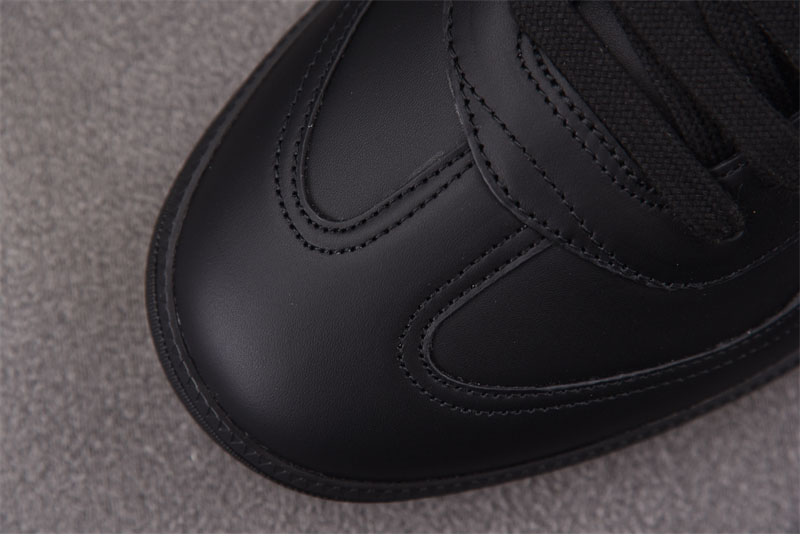 디올 B01 매치포인트 스니커즈 블랙