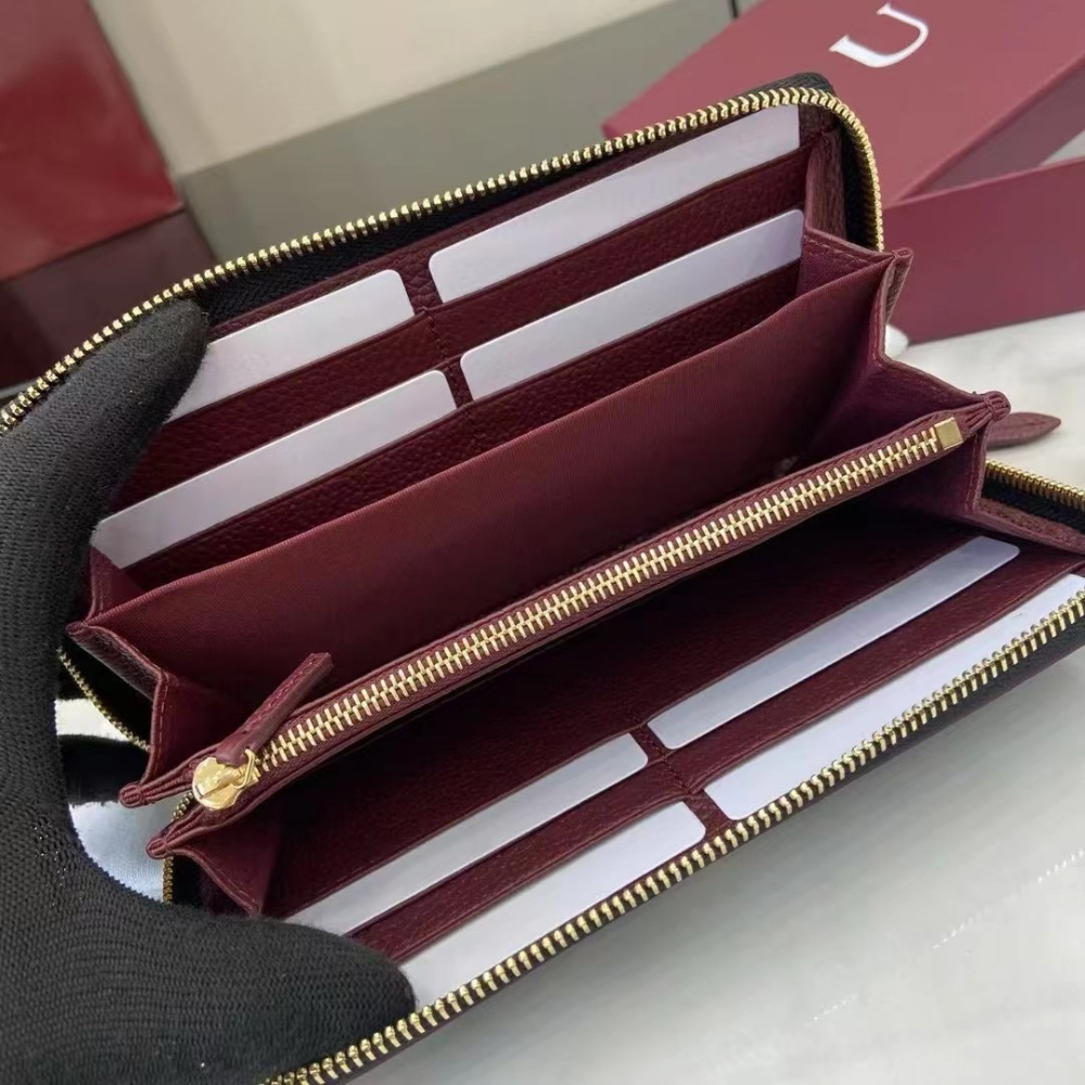 Gucci 456117