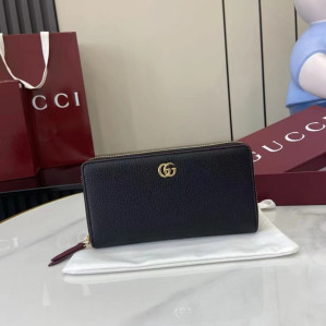 Gucci 456117