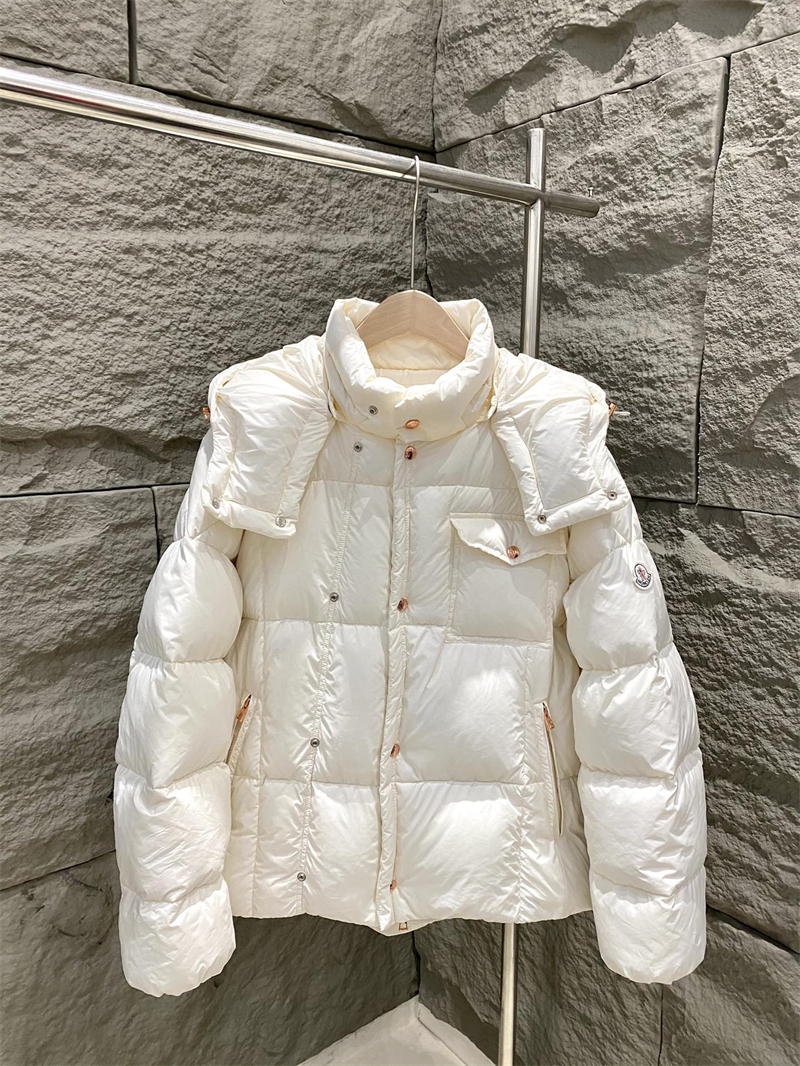 몽클레어 Serfanto 세르판토 후드 숏 다운 패딩 자켓