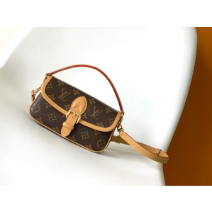 Louis Vuitton Nano Daine