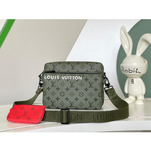 Louis Vuitton Trio Messenger Guitar