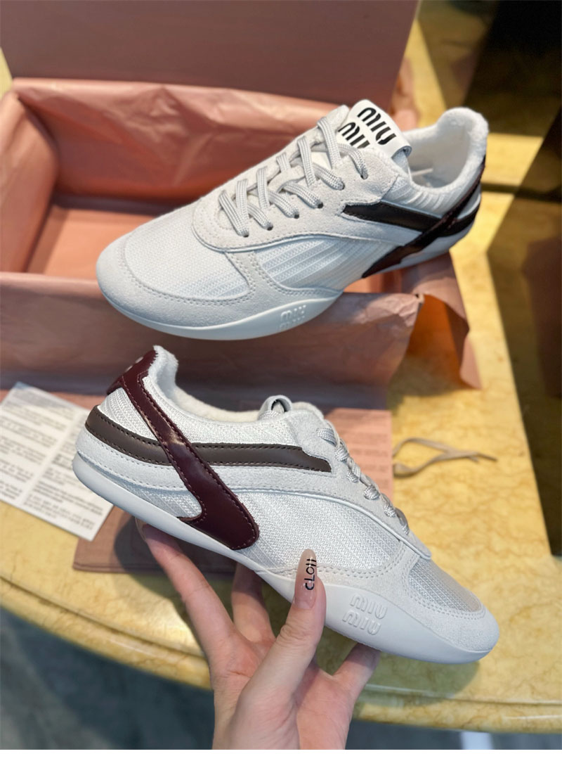 미우미우 김나지움 기능성 소재 스니커즈 화이트/버건디