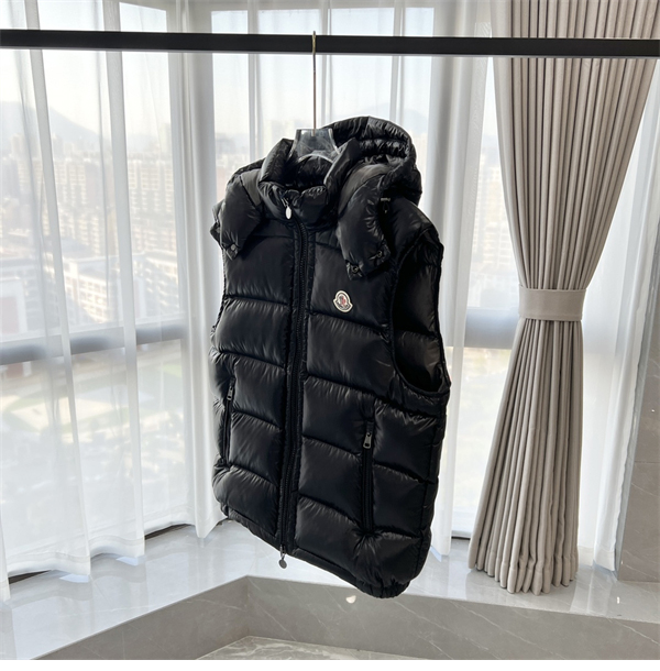 몽클레어 보머스 Bormes 다운 패딩 베스트