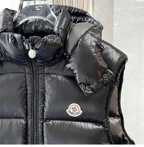 몽클레어 보머스 Bormes 다운 패딩 베스트