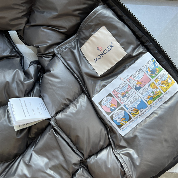 몽클레어 보머스 Bormes 다운 패딩 베스트