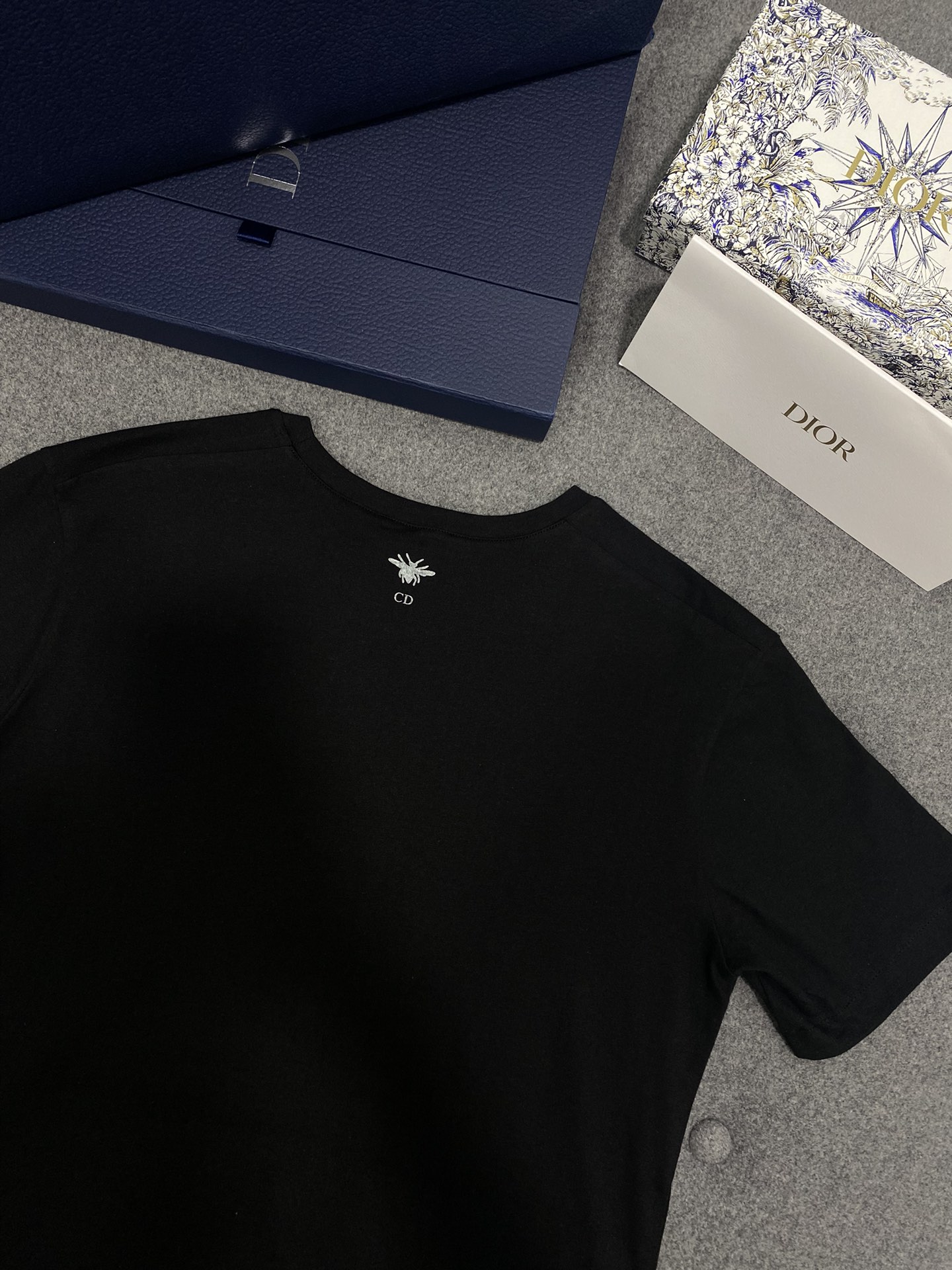 디올 자도르 레터링 장식 코튼 린넨 저지 반팔 티셔츠”2COLOR”