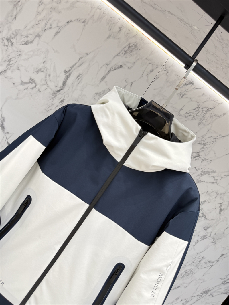 몽클레어 25FW 캐주얼 다운 패딩 자켓