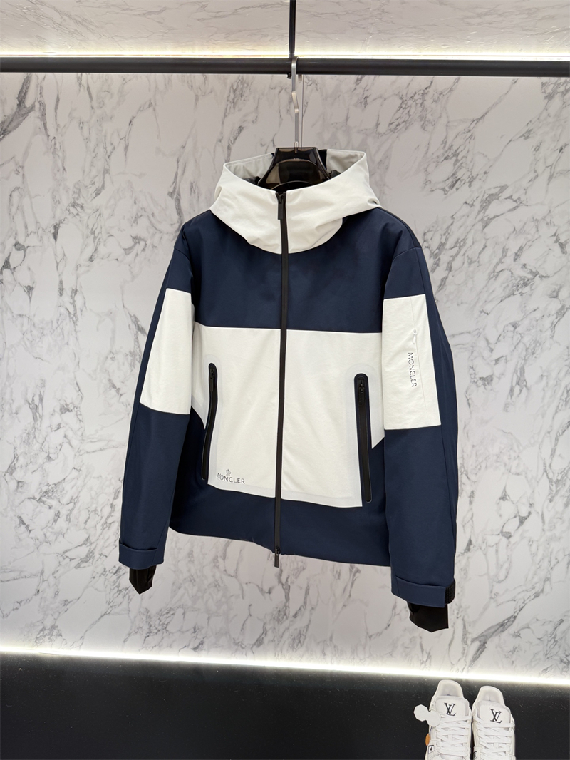 몽클레어 25FW 캐주얼 다운 패딩 자켓