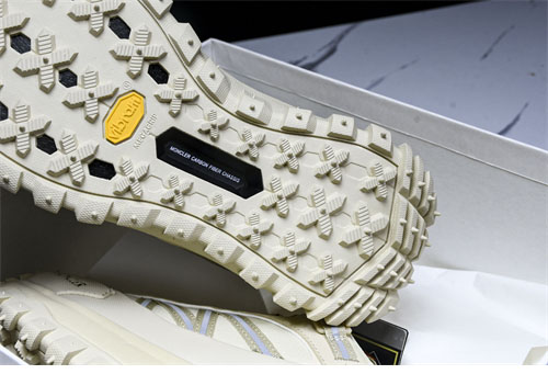 몽클레어 트레일그립 GTX 스니커즈