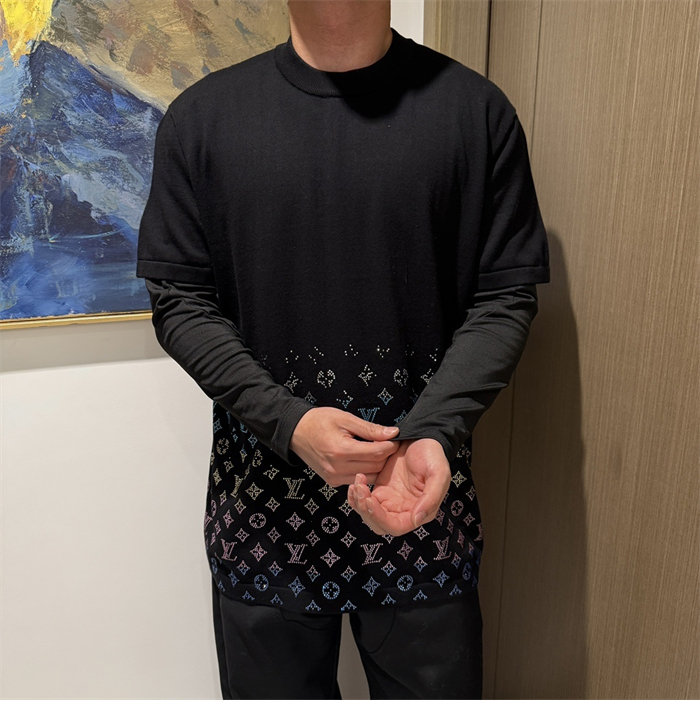 루이비통 25SS 모노그램 그라디언트 반팔 티셔츠