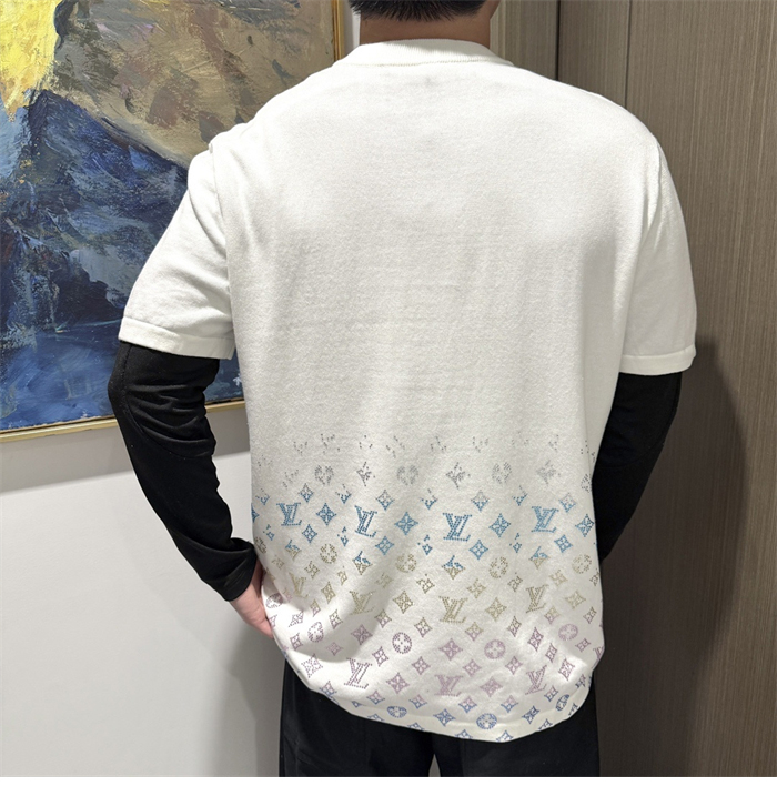 루이비통 25SS 모노그램 그라디언트 반팔 티셔츠