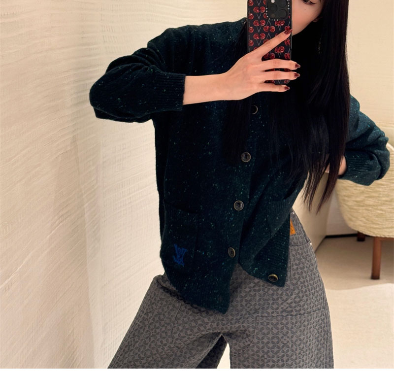 루이비통 x 니고 포켓 LV 캐시미어 가디건