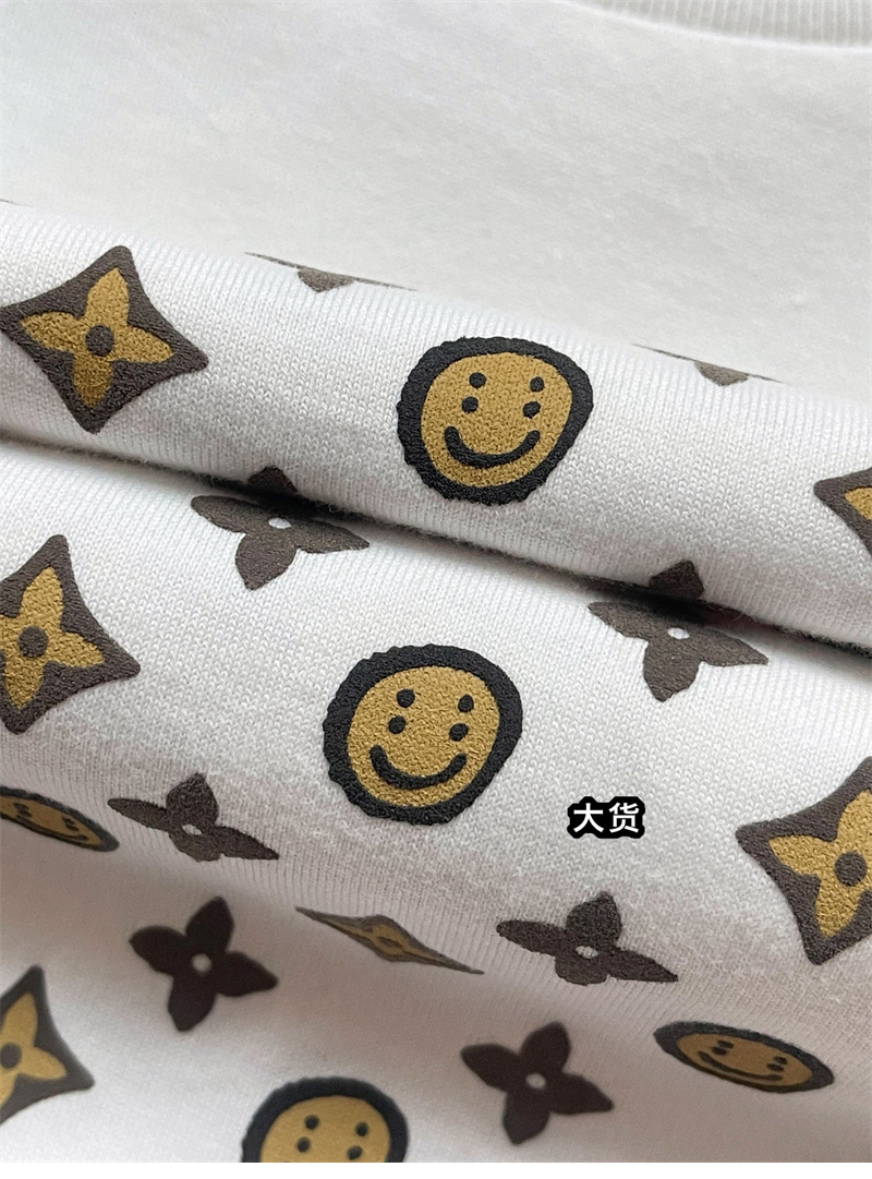 루이비통 x CPFM 모노그램 스마일 반팔 티셔츠