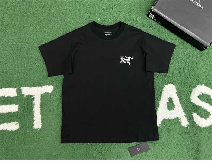 아크테릭스 크래그 코튼 버드타일 반팔