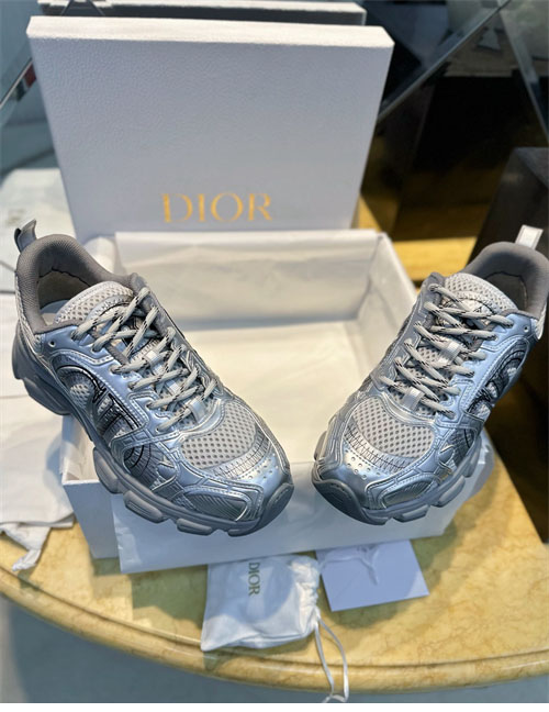 디올 크로노 Chrono 스니커즈