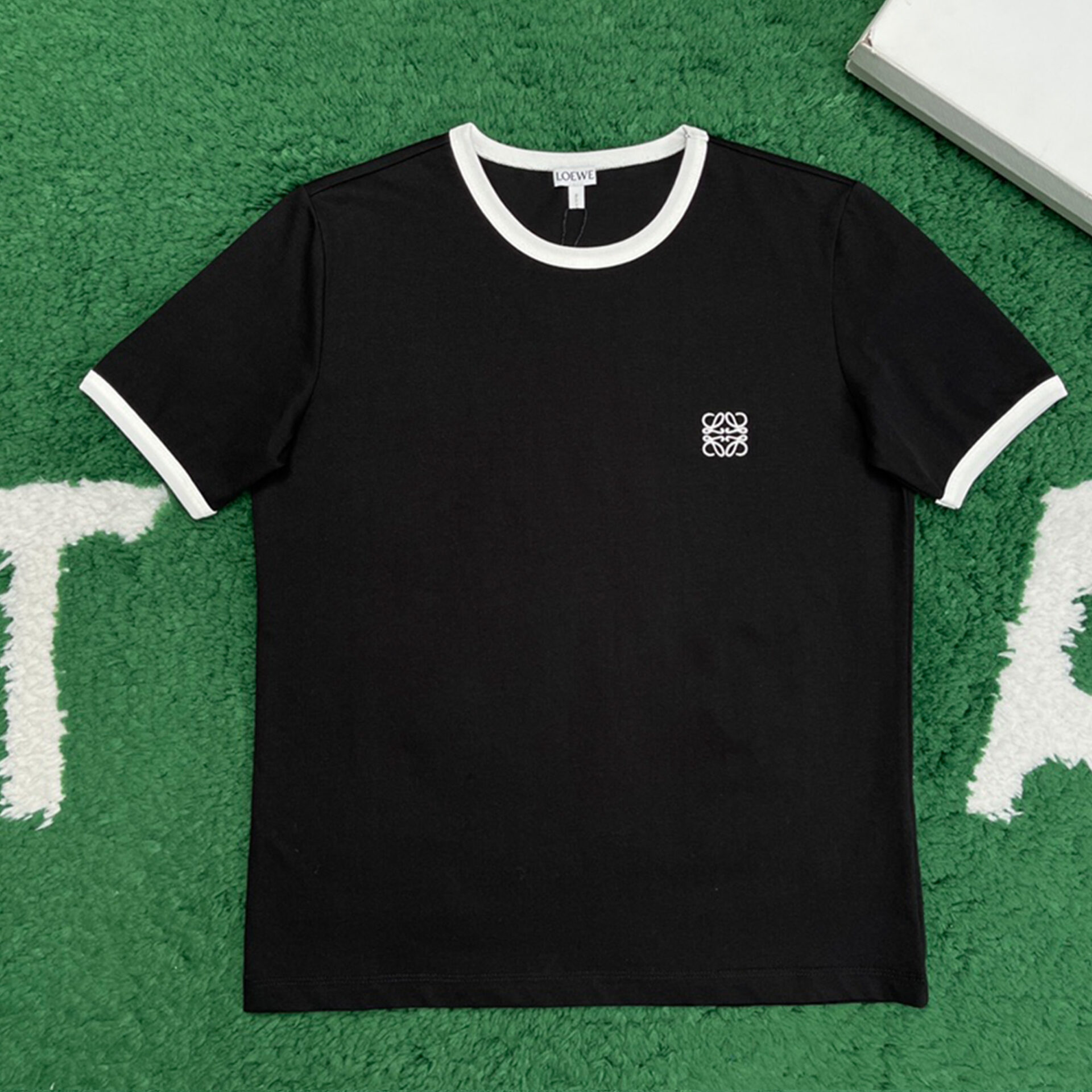 로에베 아나그램 로고 배색 반팔 티셔츠 “2COLOR”