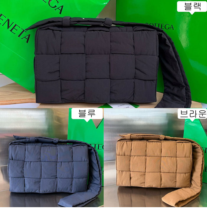 보테가 베네타 패디드 테크 카세트 백 “ 3COLOR ”