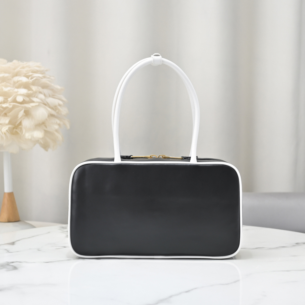 미우미우 Beau Leather Top Handle