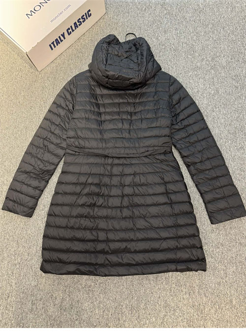 몽클레어 바벨 Barbel 여성용 경량 롱패딩