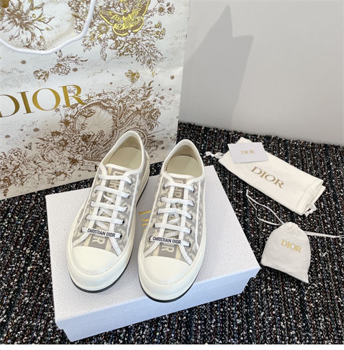 디올 오블리크 자수 스니커즈