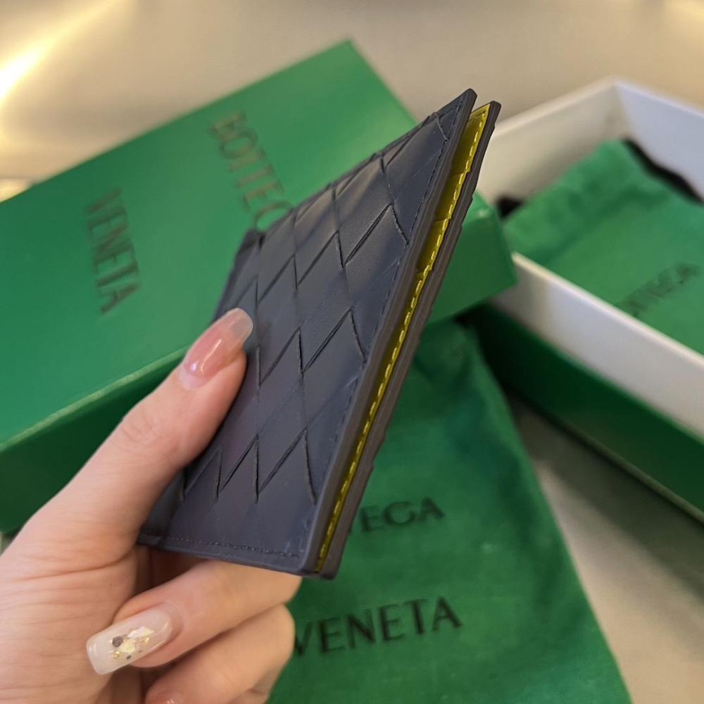 Bottega Veneta Intrecciato Bill_Clip_Wallet