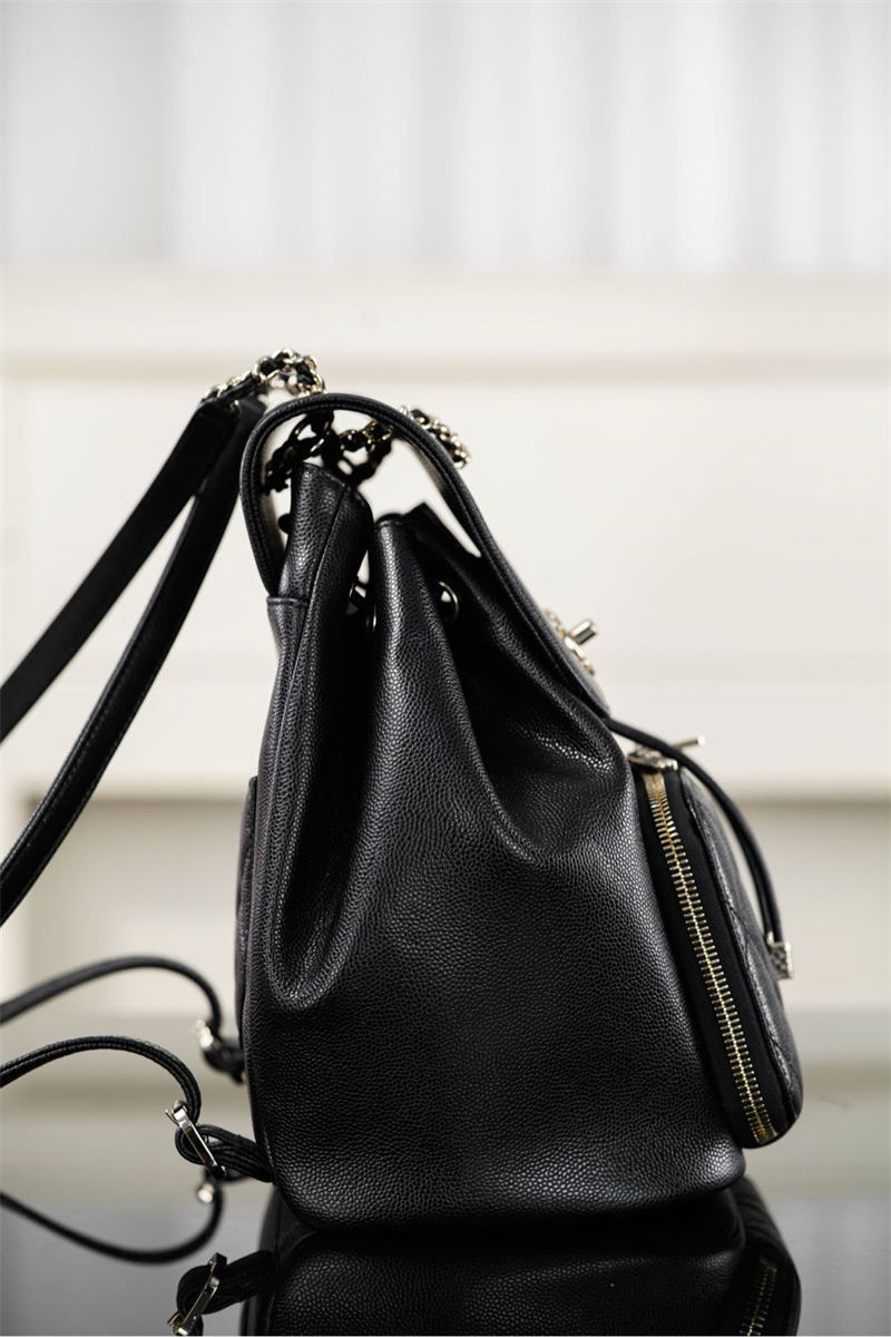 샤넬 25B 어피니티 듀마 백팩 라지 블랙 캐비어