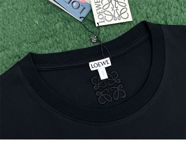 로에베 x 수나 후지타 Bunny & Moon 반팔 티셔츠