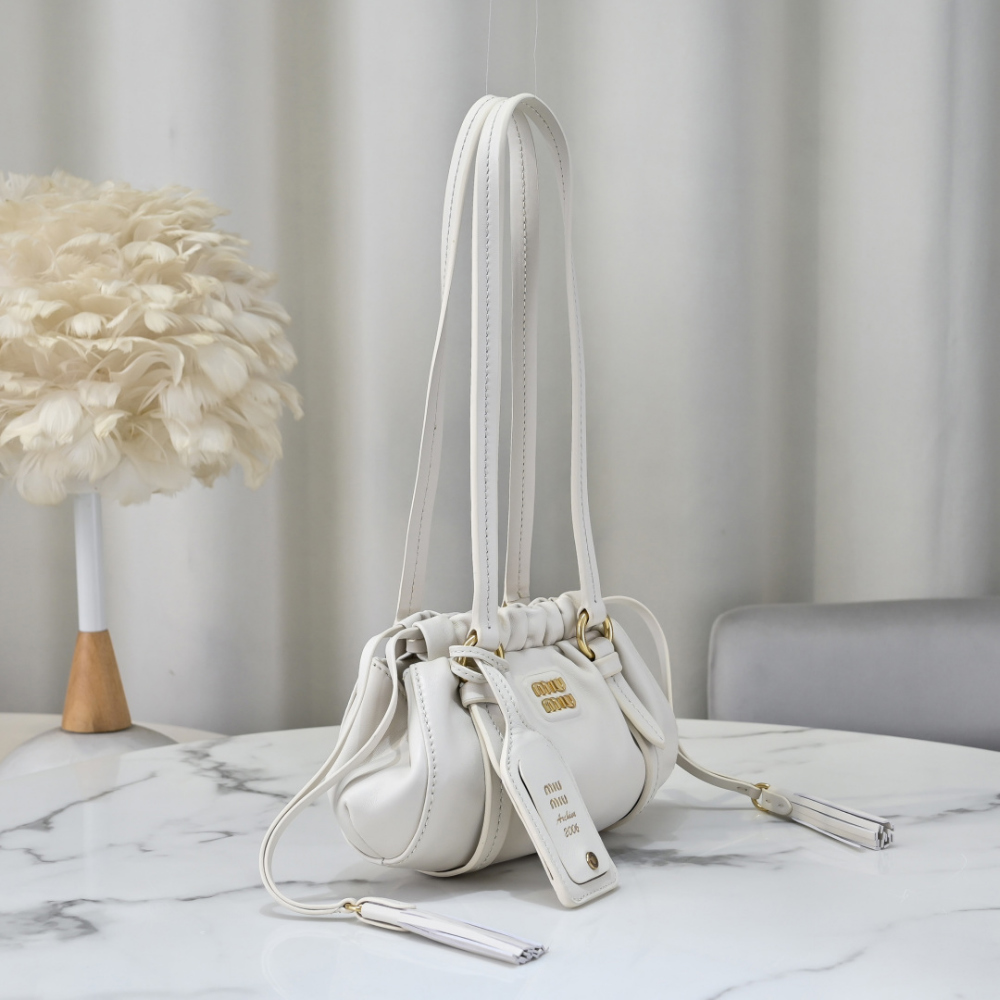 미우미우 Joie Nappa Leather