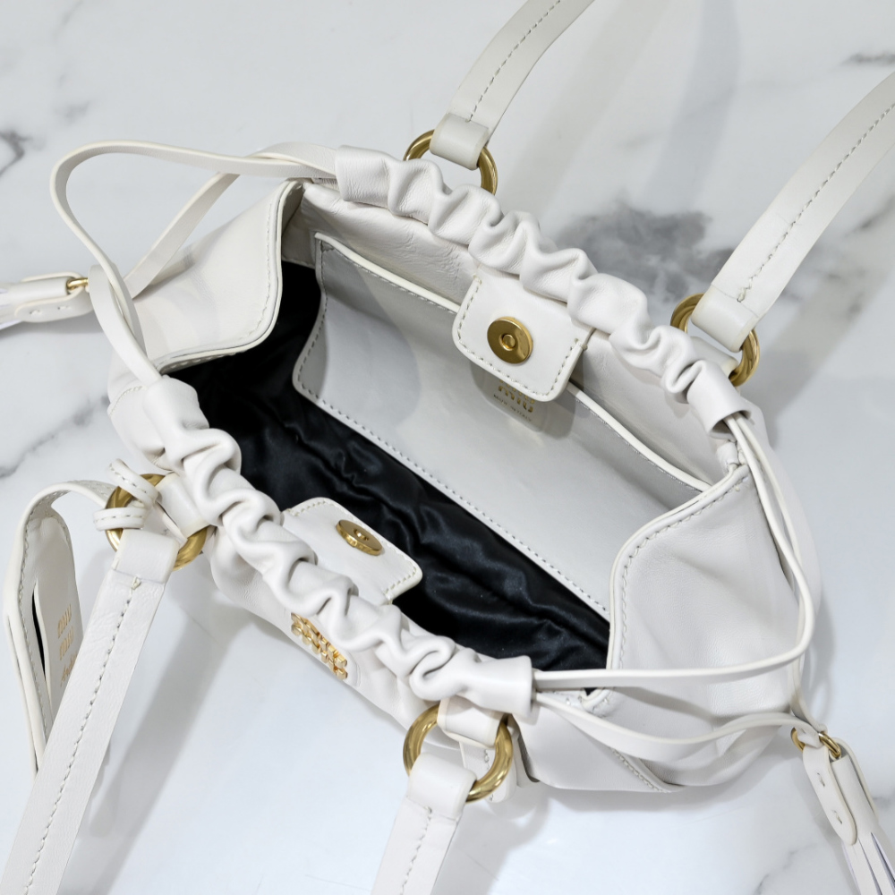 미우미우 Joie Nappa Leather