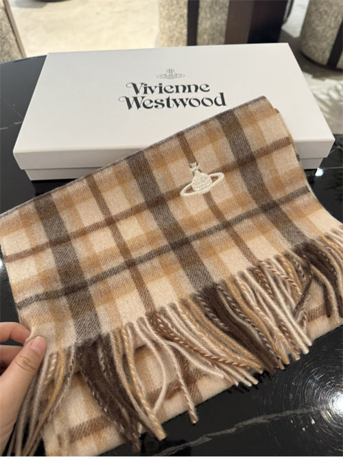 비비안웨스트우드 캐시미어 체크 머플러