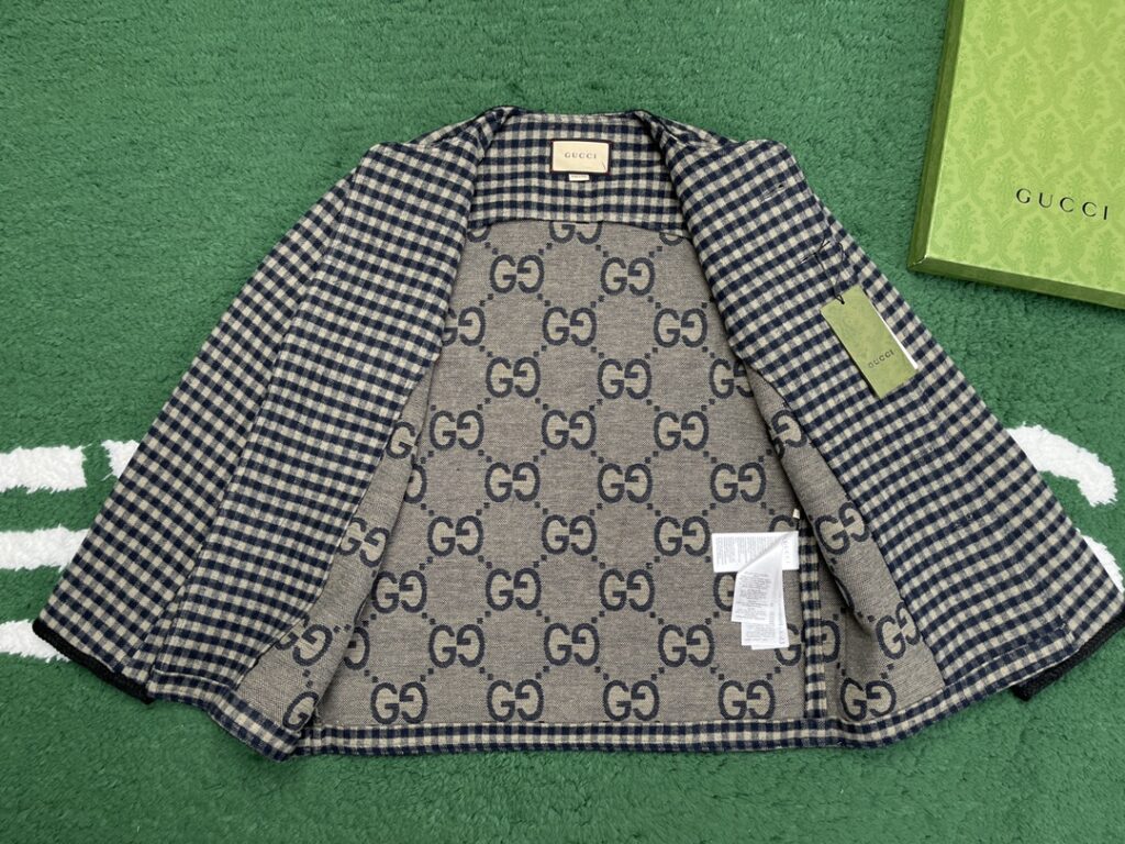 24SS구찌 인터로킹 G 울 깅엄 체크 재킷 블랙