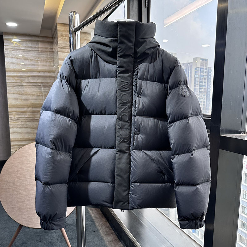 몽클레어 마데이라 Madeira 숏 다운 패딩 자켓 2컬러