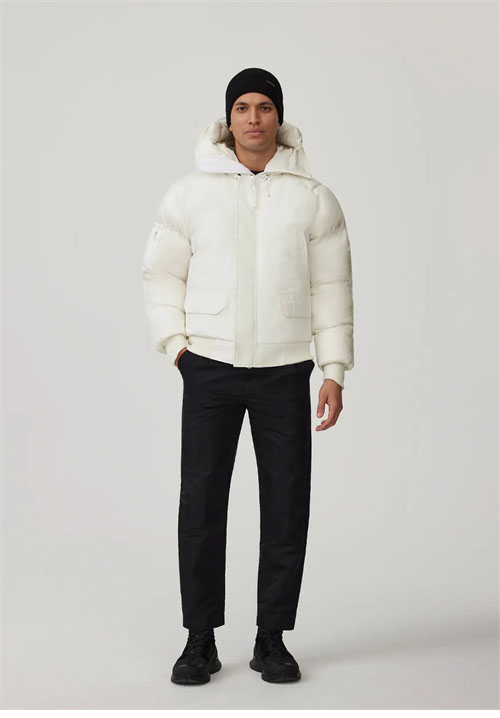 캐나다구스 패러다임 칠리왁 봄버 자켓