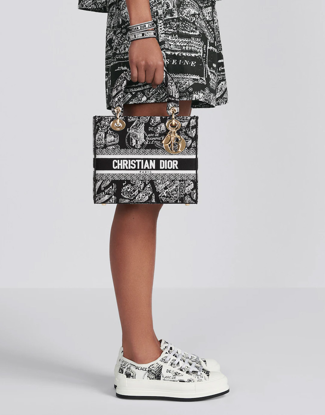 디올 블랙 화이트 Plan de Paris 레이디 D-LITE 미디엄 백 24*20*11CM