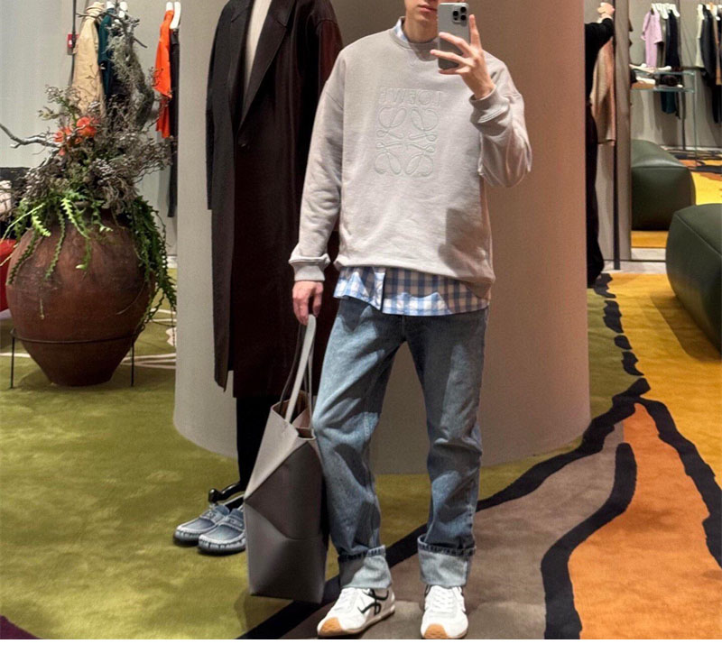 로에베 아나그램 레귤러 코튼 스웨트셔츠 맨투맨