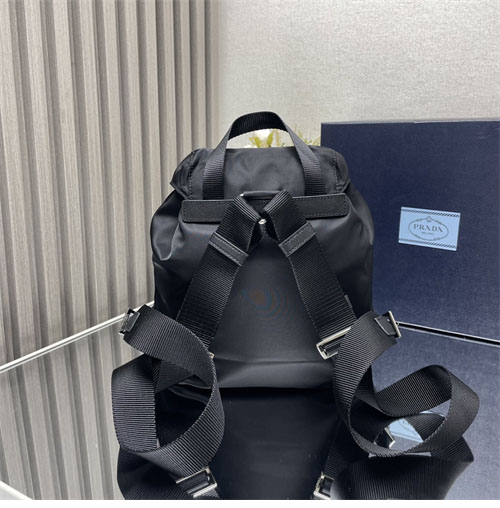 프라다 나일론 포코노 스몰 백팩