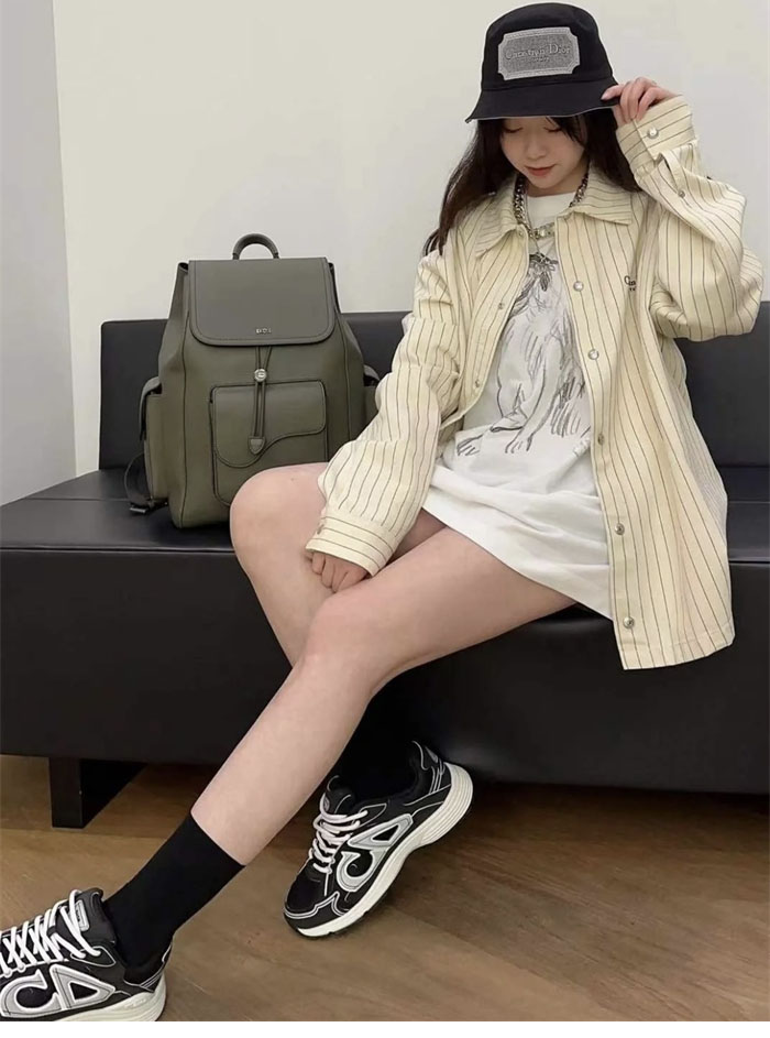 디올 Couture 꾸뛰르 핀스트라이프 오버셔츠