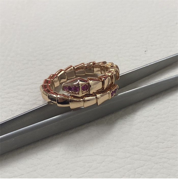 불가리 세르펜티 바이퍼 링